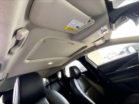 Used 2024 MAZDA CX-30 AWD 2.5 S w/ Premium Package image 13