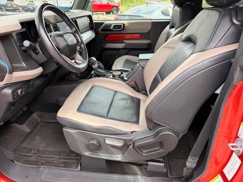 Used 2022 Ford Bronco Wildtrak AWD/4WD image 8