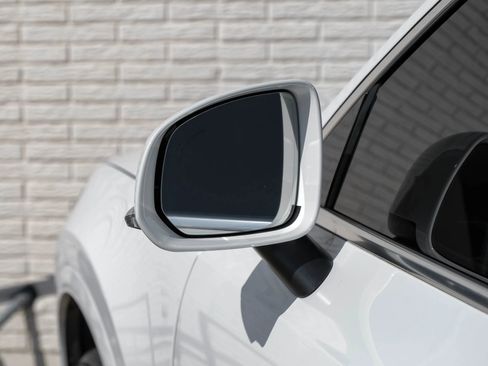 Used 2019 Volvo XC90 T5 Momentum image 44