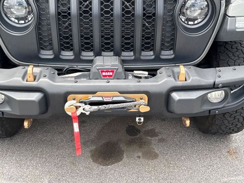 Used 2023 Jeep Wrangler Unlimited Rubicon 392 w/ Trailer Tow Package AWD/4WD image 25