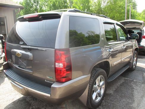 Used 2011 Chevrolet Tahoe LTZ image 5