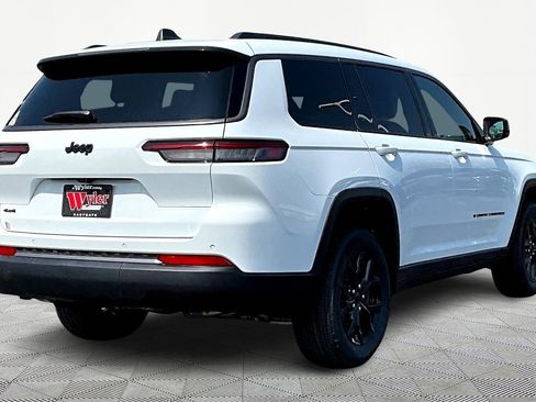 New 2026 Jeep Grand Cherokee L 4WD image 7