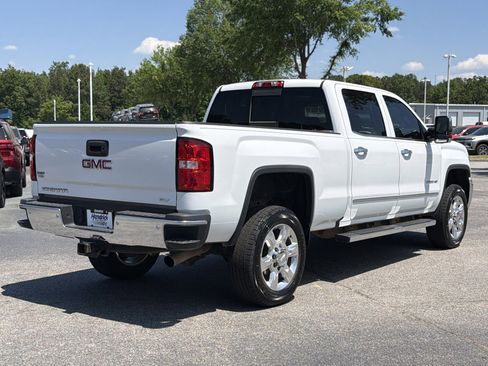 Used 2017 GMC Sierra 2500 SLT AWD/4WD image 12