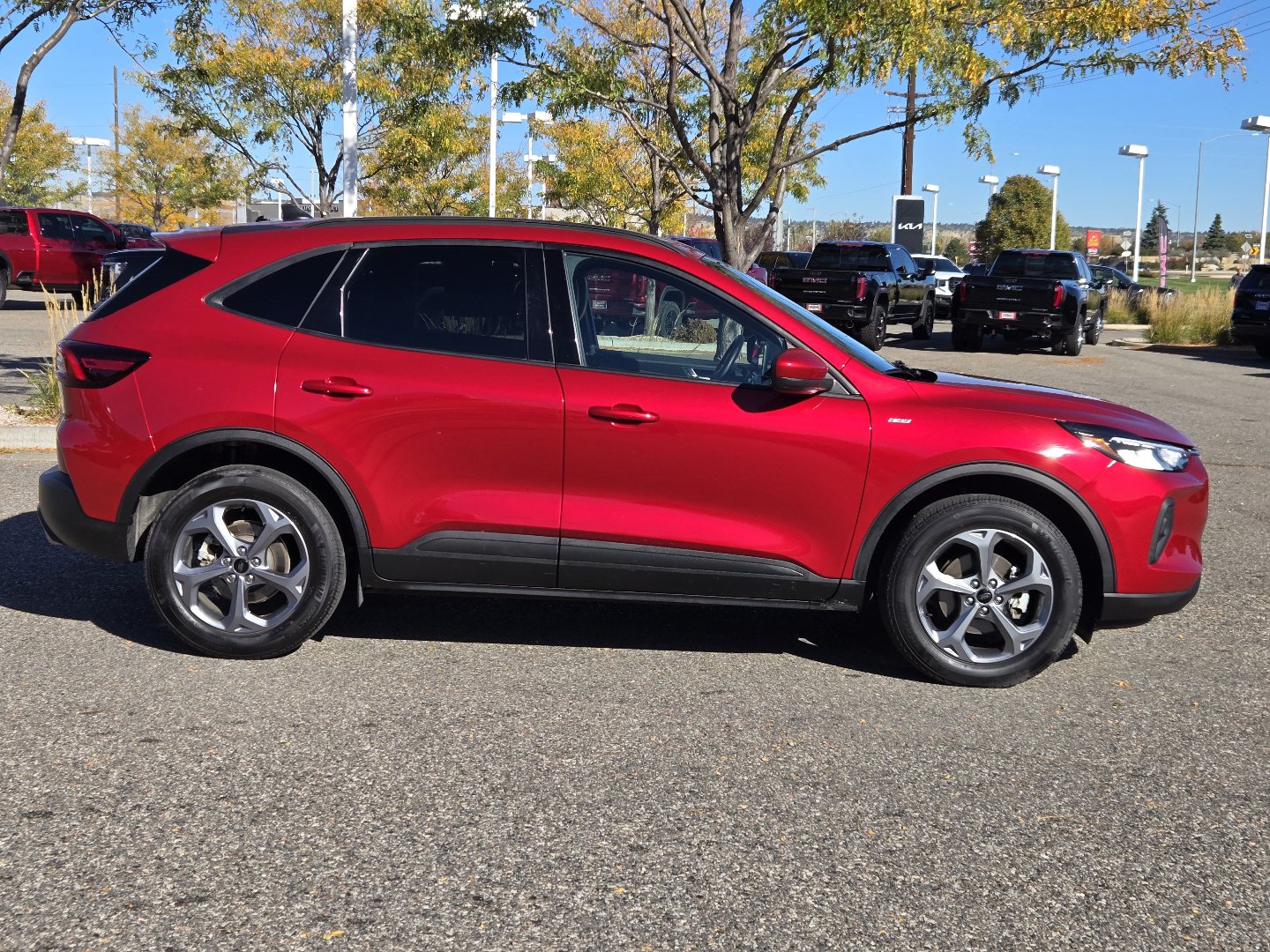 Used 2025 Ford Escape ST-Line Select AWD/4WD image 42