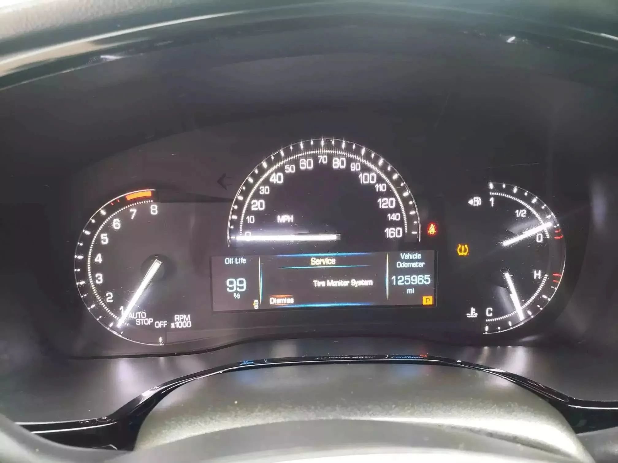 Used 2018 Cadillac XT5 Premium Luxury FWD image 18
