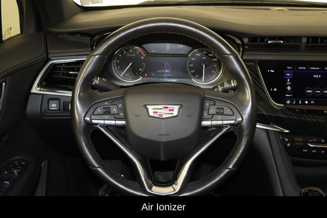 Used 2020 Cadillac XT6 Premium Luxury FWD image 7
