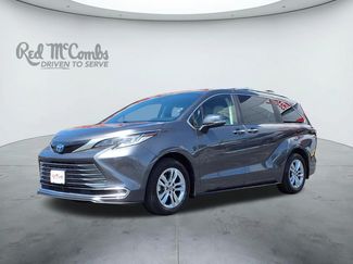 Used 2025 Toyota Sienna Limited AWD/4WD video 1
