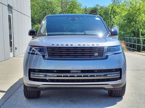 Certified 2025 Land Rover Range Rover SE AWD/4WD image 2