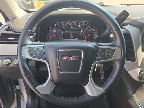 Used 2016 GMC Yukon SLE w/ Convenience Package AWD/4WD image 28