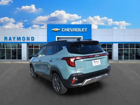 Used 2024 Kia Seltos S AWD/4WD image 5