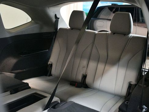 Used 2024 Acura MDX FWD w/ Technology Package image 40