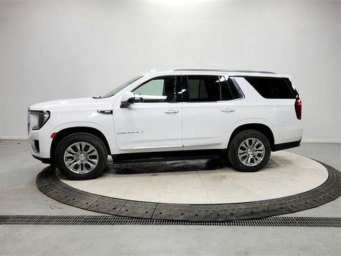 Used 2024 GMC Yukon Denali image 4
