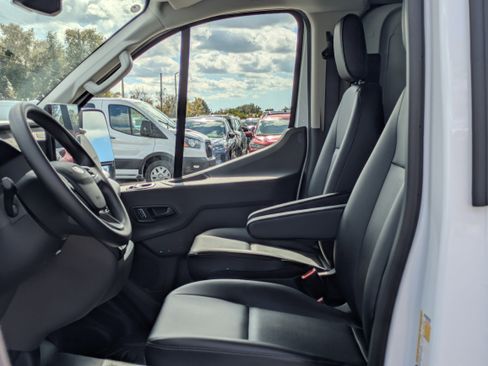 New 2026 Ford Transit 150 Low Roof RWD image 19
