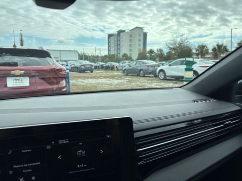 Used 2025 Volkswagen Jetta Sport image 34