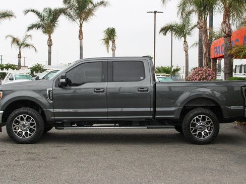 Used 2020 Ford F250 Lariat w/ Lariat Value Package AWD/4WD image 5