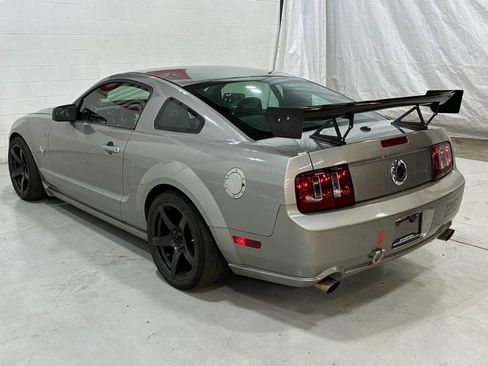 Used 2009 Ford Mustang GT Premium RWD image 7