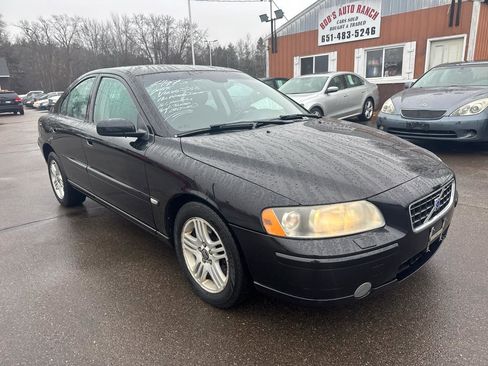 Used 2005 Volvo S60 2.5T image 3