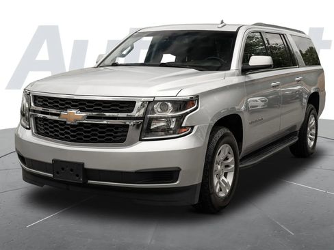 Used 2019 Chevrolet Suburban LT RWD image 5