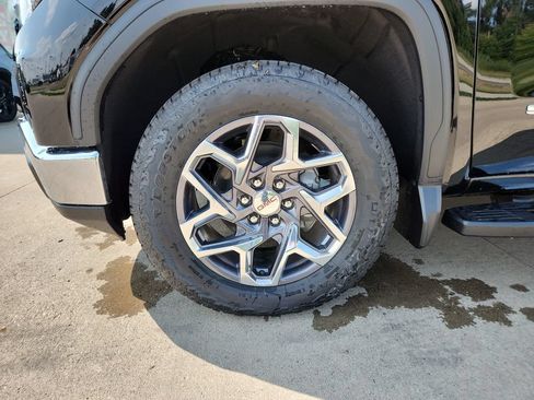 New 2026 GMC Sierra 1500 SLE AWD/4WD image 29