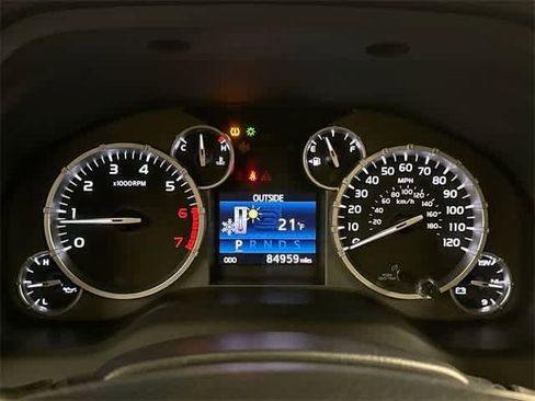 Used 2014 Toyota Tundra Limited w/ Limited Premium Package image 5