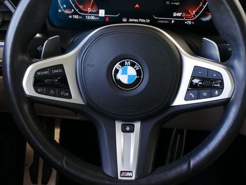 Used 2019 BMW 330i Sedan w/ M Sport Package RWD image 33