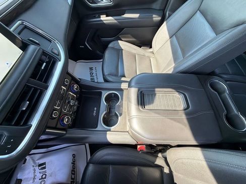 Used 2022 Chevrolet Suburban Z71 AWD/4WD image 27