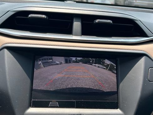 Used 2021 Chevrolet TrailBlazer ACTIV FWD image 12
