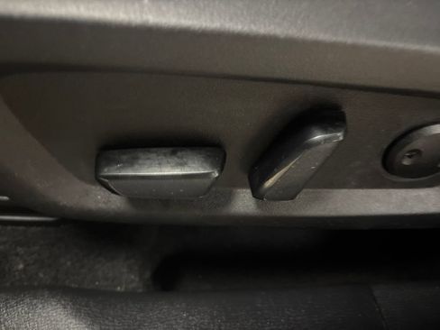 Used 2022 Mitsubishi Outlander SE AWD/4WD image 27