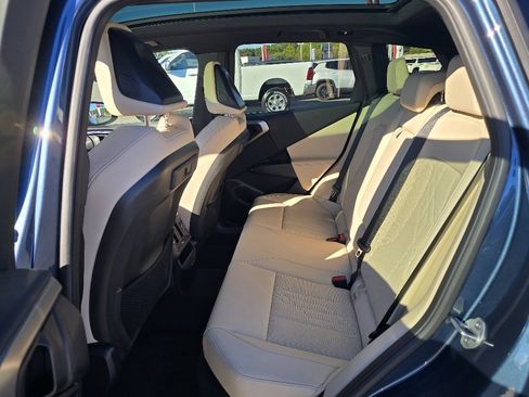 Used 2025 BMW X3 xDrive30i w/ M Sport Package image 12