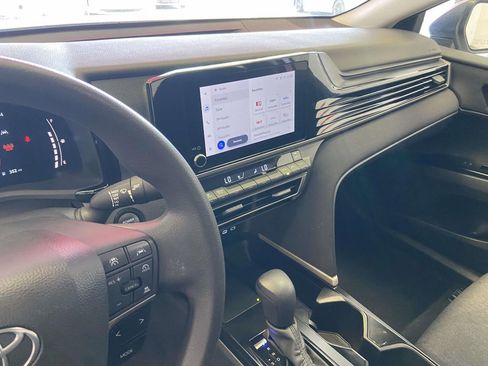 Certified 2025 Toyota Camry LE FWD image 22