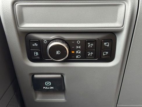 New 2025 Ford F150 XLT w/ Equipment Group 302A MID image 39