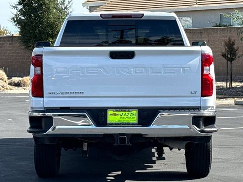 Used 2024 Chevrolet Silverado 2500 LT w/ Convenience Package image 11