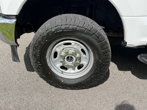 Used 2021 Ford F350 XL w/ Power Equipment Group AWD/4WD image 23