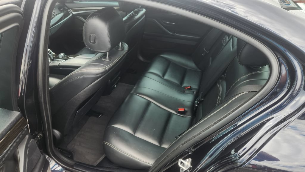 Used 2016 BMW 535i Sedan RWD image 16