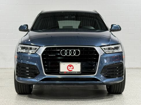 Used 2017 Audi Q3 2.0T Prestige w/ Prestige Package AWD/4WD image 3