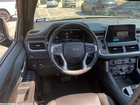 Used 2023 Chevrolet Tahoe Z71 AWD/4WD image 12