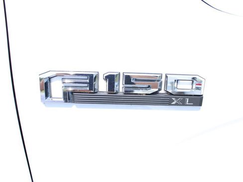 Used 2018 Ford F150 XL w/ Equipment Group 101A Mid RWD image 5