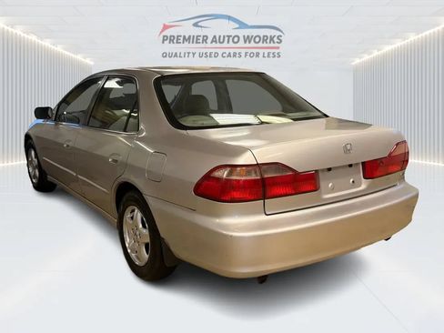 Used 1998 Honda Accord EX image 7