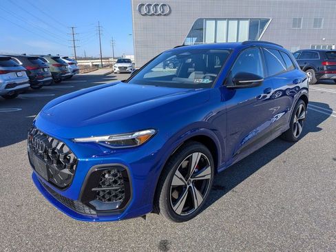 New 2025 Audi SQ5 Premium Plus image 3