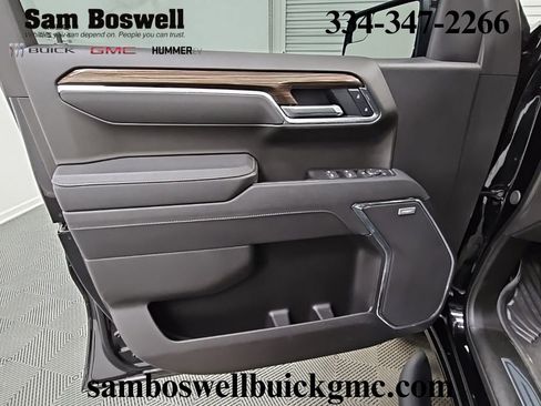 Used 2025 Chevrolet Silverado 1500 LT Trail Boss w/ Convenience Package II image 30