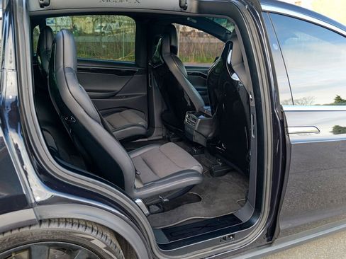 Used 2017 Tesla Model X 100D AWD/4WD image 28