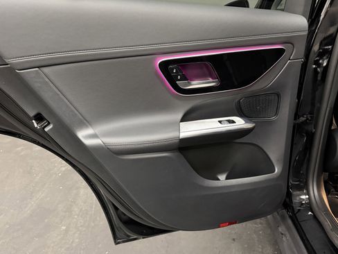 Certified 2025 Mercedes-Benz GLC 350e 4MATIC image 40