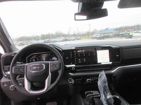New 2026 GMC Sierra 1500 SLT w/ SLT Premium Plus Package image 16