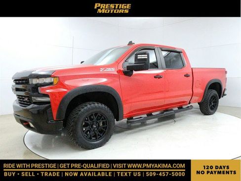 Used 2019 Chevrolet Silverado 1500 LT Trail Boss image 3