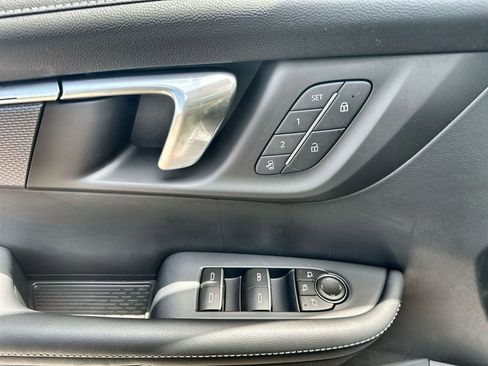 New 2026 Buick Enclave Sport Touring w/ Power Package FWD image 22