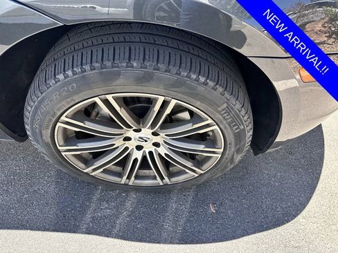 Used 2018 Porsche Macan AWD/4WD image 7