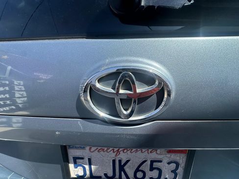 Used 2005 Toyota Sienna LE w/ LE Pkg 3 FWD image 22