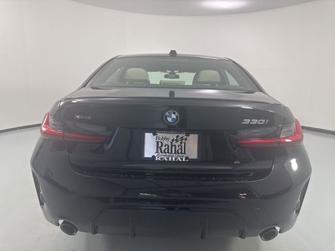 New 2026 BMW 330i xDrive Sedan w/ M Sport Package AWD/4WD image 12