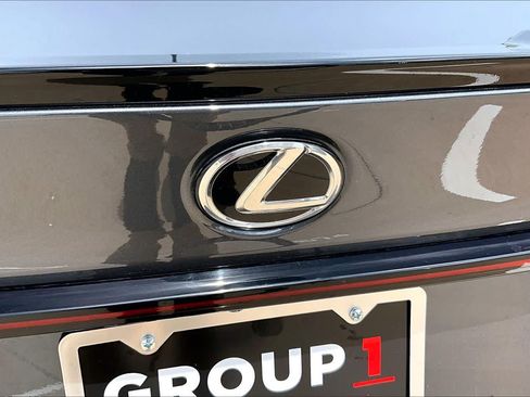 Used 2023 Lexus IS 350 F Sport w/ Memory Package RWD image 31
