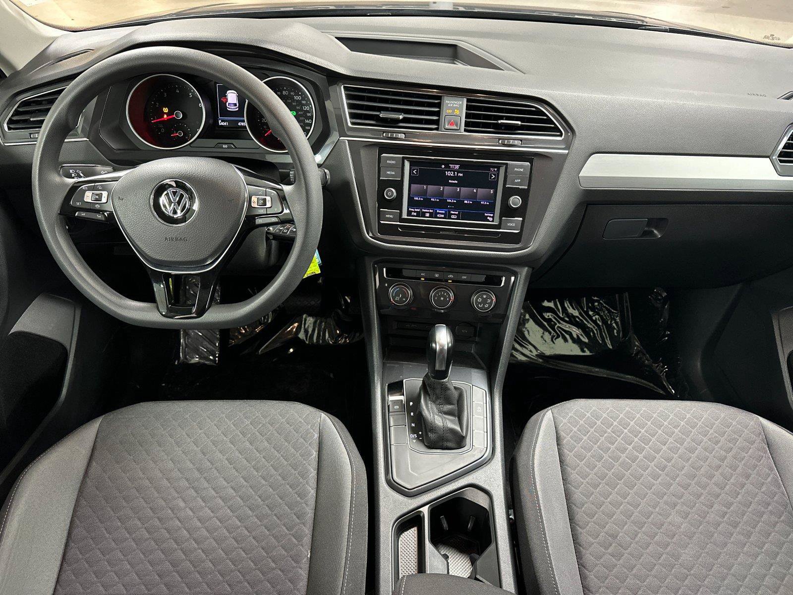 Used 2020 Volkswagen Tiguan S FWD image 12